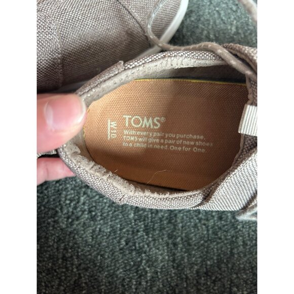 TOMS® Collins Lace-Up Sneaker - FINAL SALE – Inherit Co Toms Brown and White Sneakers